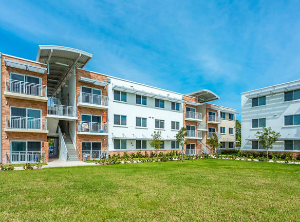 Princeton Groves Apartments - Princeton, FL