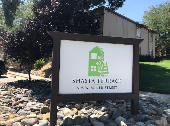 Shasta Terrace Apartments - Yreka, CA