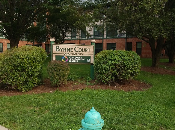 Byrne Court Apartments - Indianapolis, IN