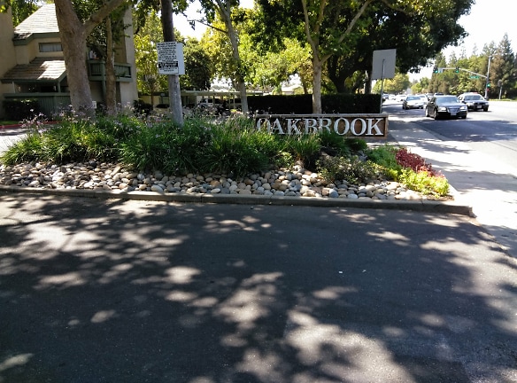 Oakbrook Apartments - Modesto, CA