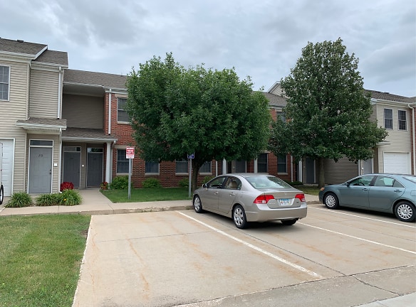 Wessex Apartments - Ames, IA