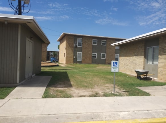 Antioch Village Apartments - San Antonio, TX