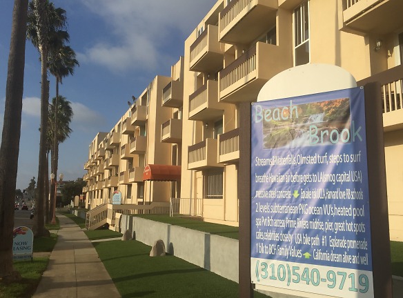 Beachbrook Village Apartments - Redondo Beach, CA