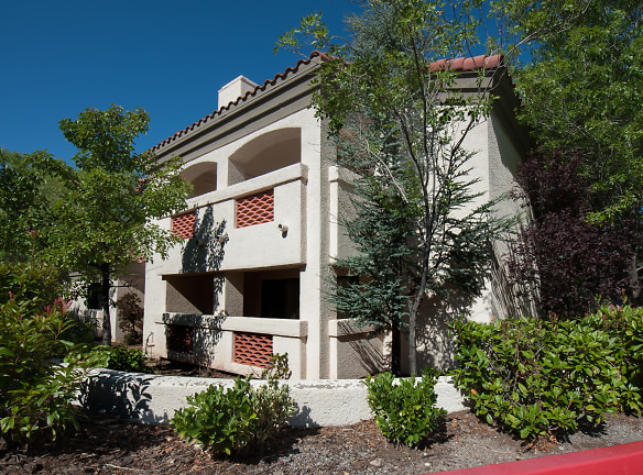 Pavilions Apartments - Albuquerque, NM