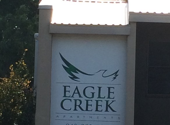 Eagles Creek Apartments - Denton, TX