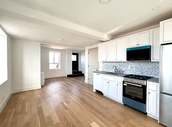 752 West End Ave unit PH - New York, NY