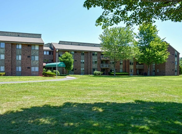 Avon Mill Apartments - Avon, CT
