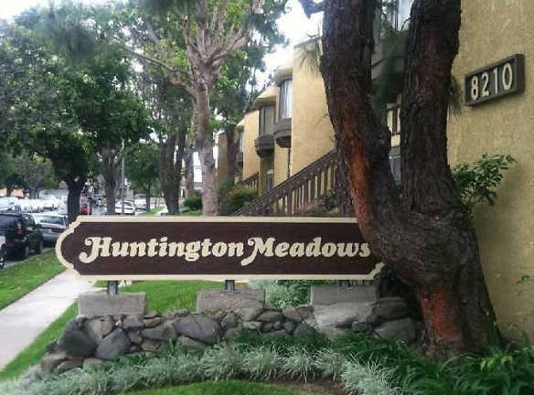 Huntington Meadows Apartments - Huntington Beach, CA