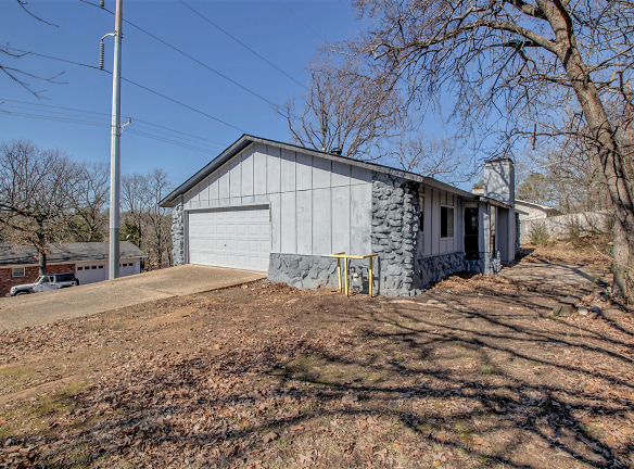 5800 Green Valley Ave - North Little Rock, AR