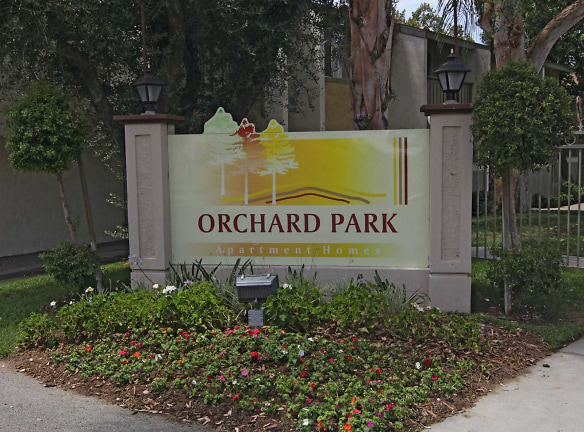 Orchard Park - Riverside, CA