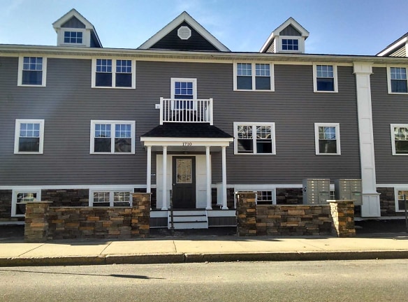 The Residences At 1710 - Fall River, MA
