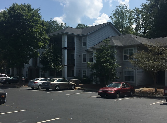 Forest Park Gardens Apartments - Statesville, NC