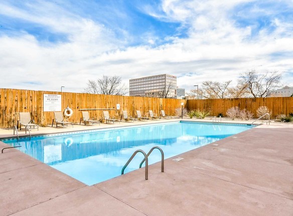 The Landmark Apartments - Albuquerque, NM