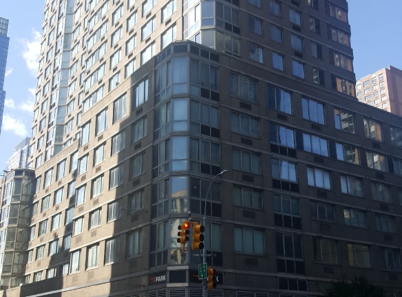 THE VICTORY Apartments - New York, NY