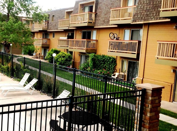 The Flats At Sky Village - Arvada, CO