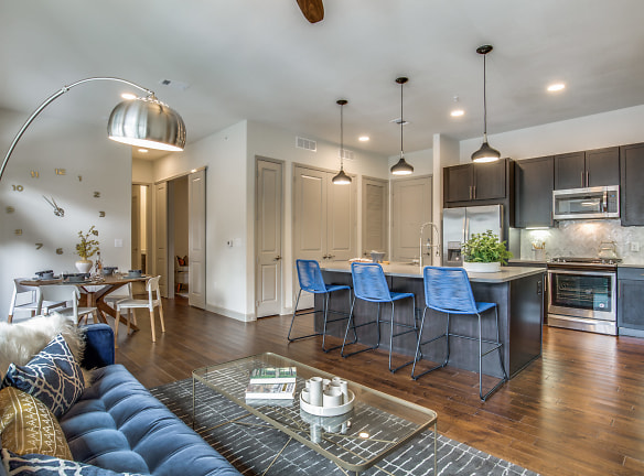 77060 Luxury Properties Apartments - Houston, TX
