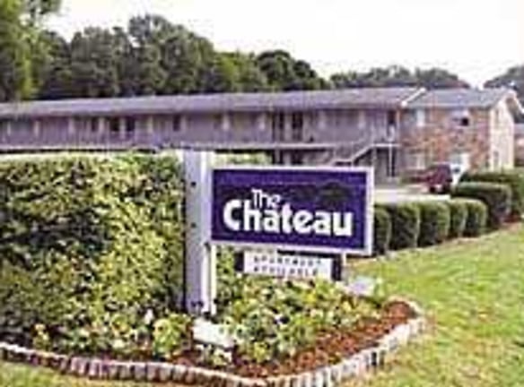 Chateau Apartments - Pensacola, FL