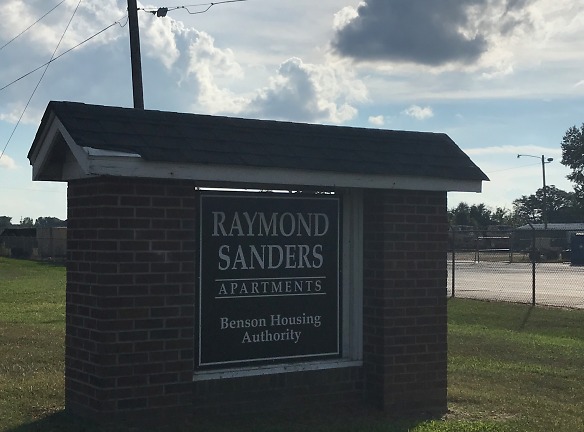 Raymond Sanders Apartments - Benson, NC