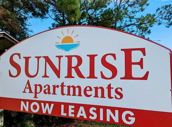 Sunrise Apartments - Titusville, FL