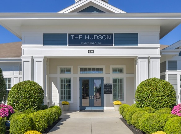 The Hudson - Per Bed Lease - Statesboro, GA