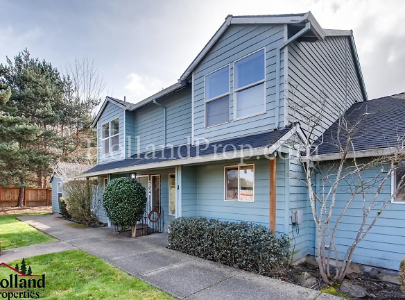 700 SW 206th Pl - Beaverton, OR