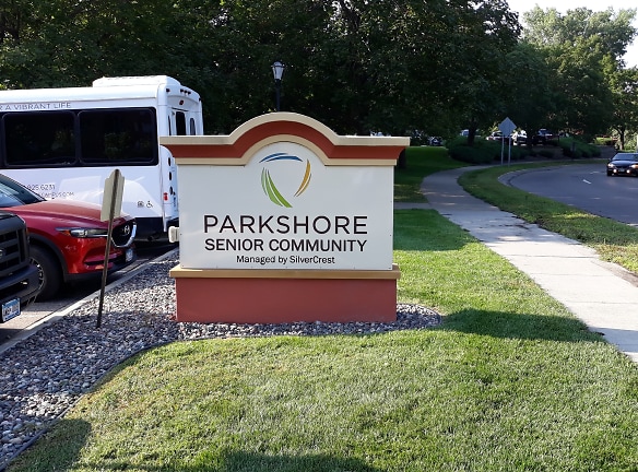Parkshore Place Senior Apartments - Minneapolis, MN