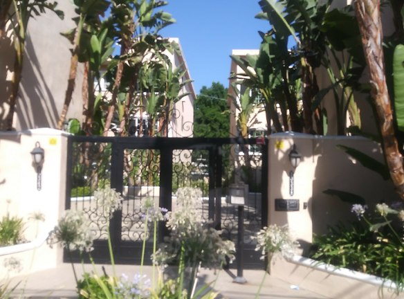 Lindley House Towers Apartments - Porter Ranch, CA
