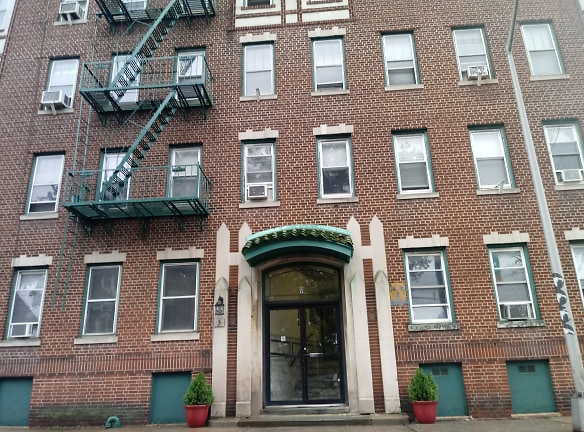 9-19 DODD ST Apartments - Bloomfield, NJ