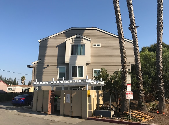 Las Ventanas Apartments - San Jose, CA