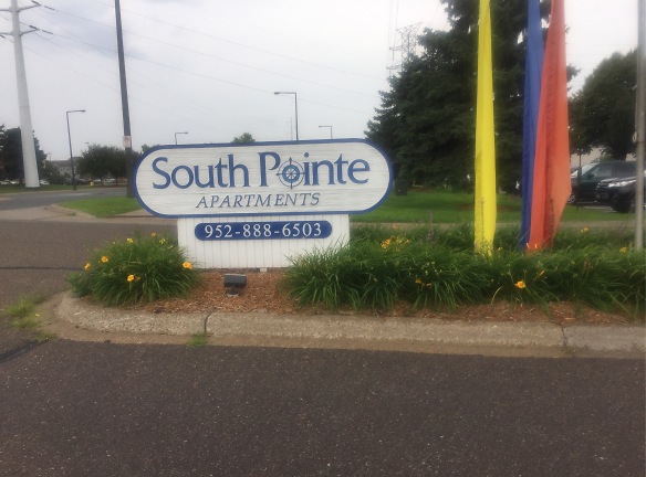 South Pointe Apartments - Minneapolis, MN