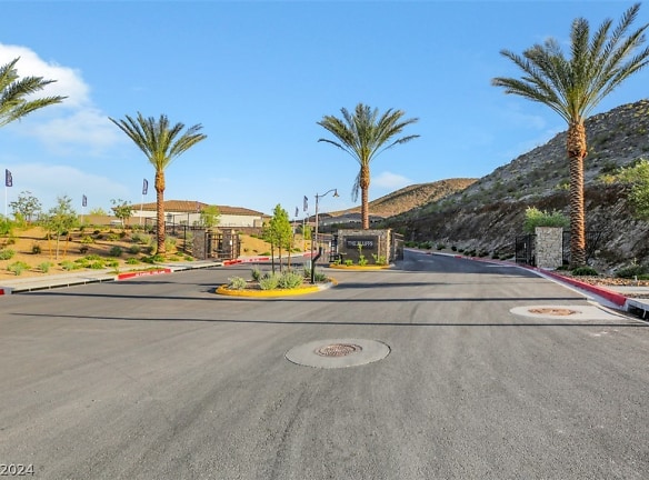 164 Cabo Cruces Dr - Henderson, NV
