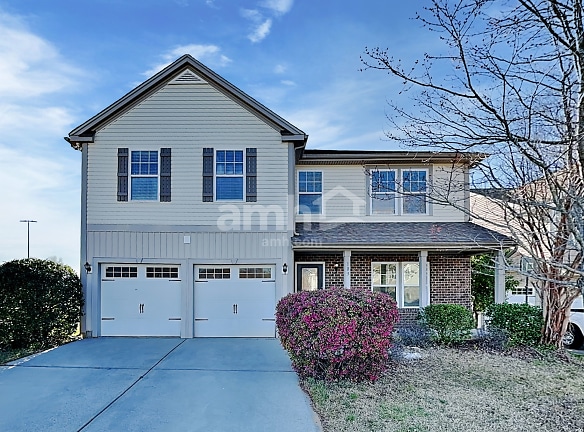 103 N Cromwell Drive - Mooresville, NC