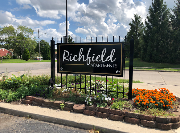 Richfield Apartments - Fort Wayne, IN