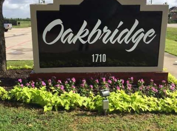 Oakbridge - Pearland, TX
