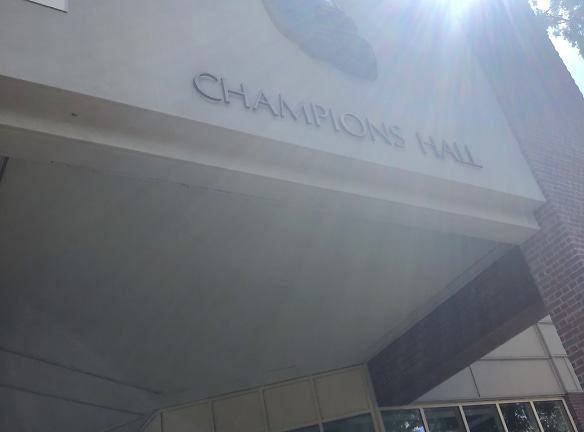 Champions Hall Apartments - Tallahassee, FL