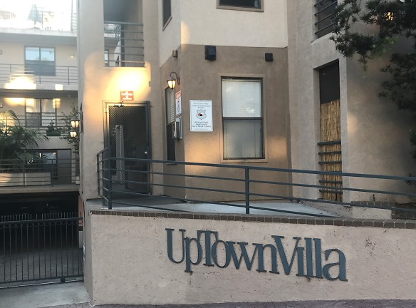 Uptown Villas Apartments - San Diego, CA