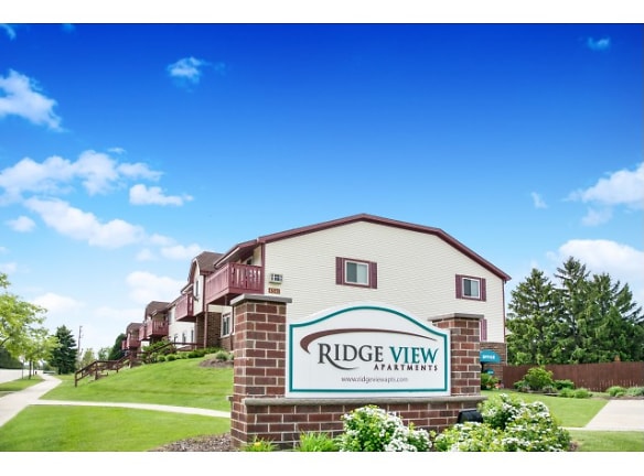 Ridge View Apartments - Saint Francis, WI