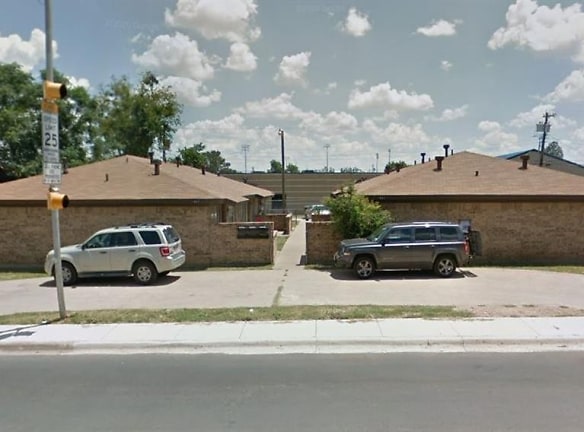 1835 S 14th St - Abilene, TX