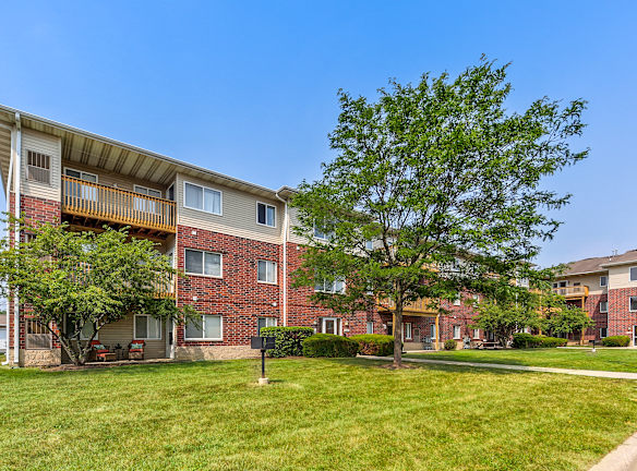 Northgate Apartments - Waukegan, IL