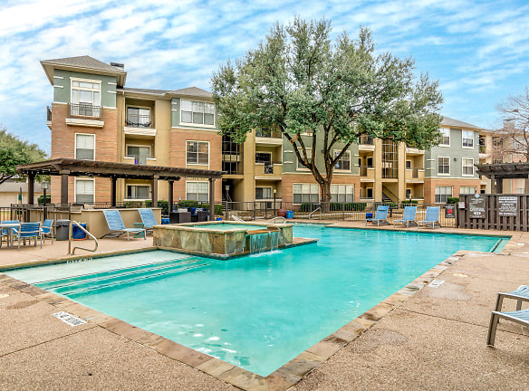 Metropolitan At Cityplace Apartments - Dallas, TX