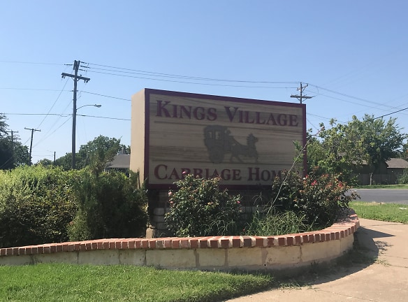 Kings Village Carriage Homes Apartments - Grand Prairie, TX