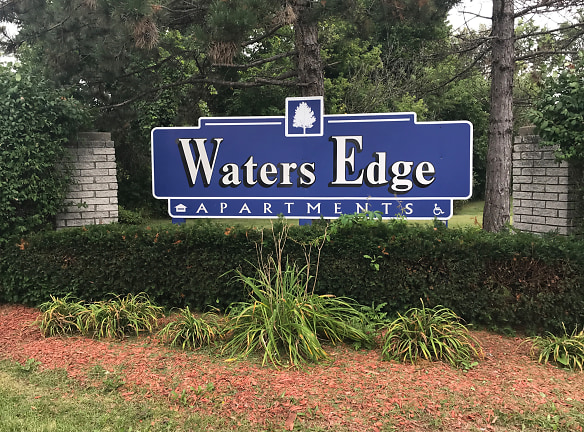 Waters Edge Apartments - Flat Rock, MI