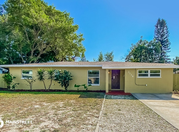 2136 67Th Ave S - St Petersburg, FL