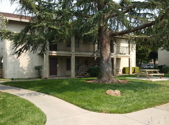 CEDAR SPRINGS APTS Apartments - Chico, CA