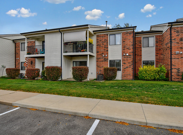 Hickory Knoll Apartments - Anderson, IN