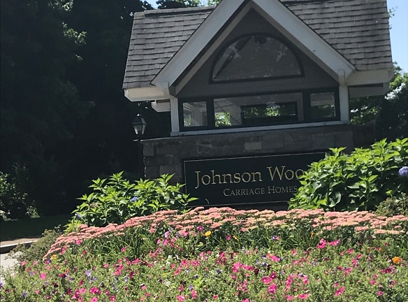 Johnson Woods Apartments - Reading, MA