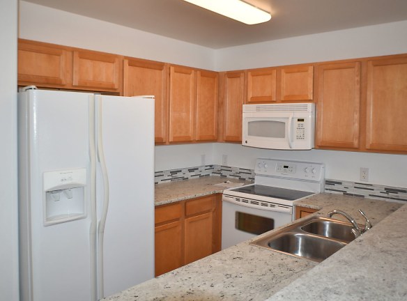 1208 Walnut Ave unit 6 - Grand Junction, CO