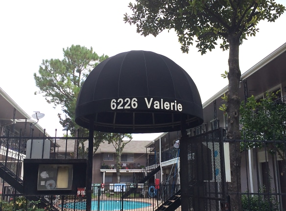 Valerie Apartments - Houston, TX