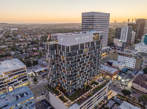 Vision On Wilshire Apartments - Los Angeles, CA
