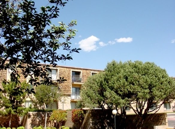 Academy Heights Apartments - Albuquerque, NM